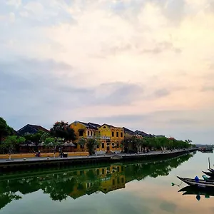 Center Town 호텔