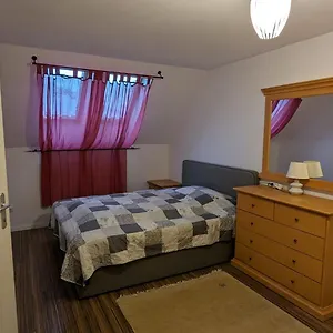 Appartement In Lobau, Wenen