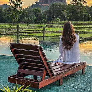 ** Hotel Lankapura Heritage Sri Lanca
