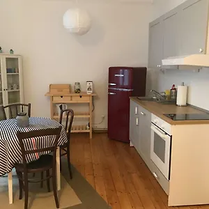 Wiener Lebensgefühl Im Herzen Der Josefstadt Apartamento