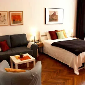 Cosy Close To Apartamento