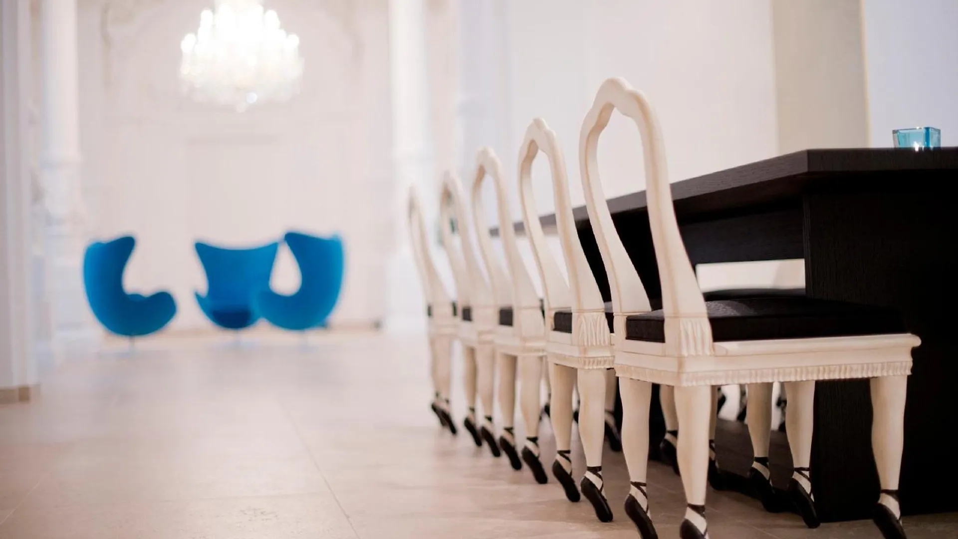 *** Отель Motel One Wien-Staatsoper Австрия