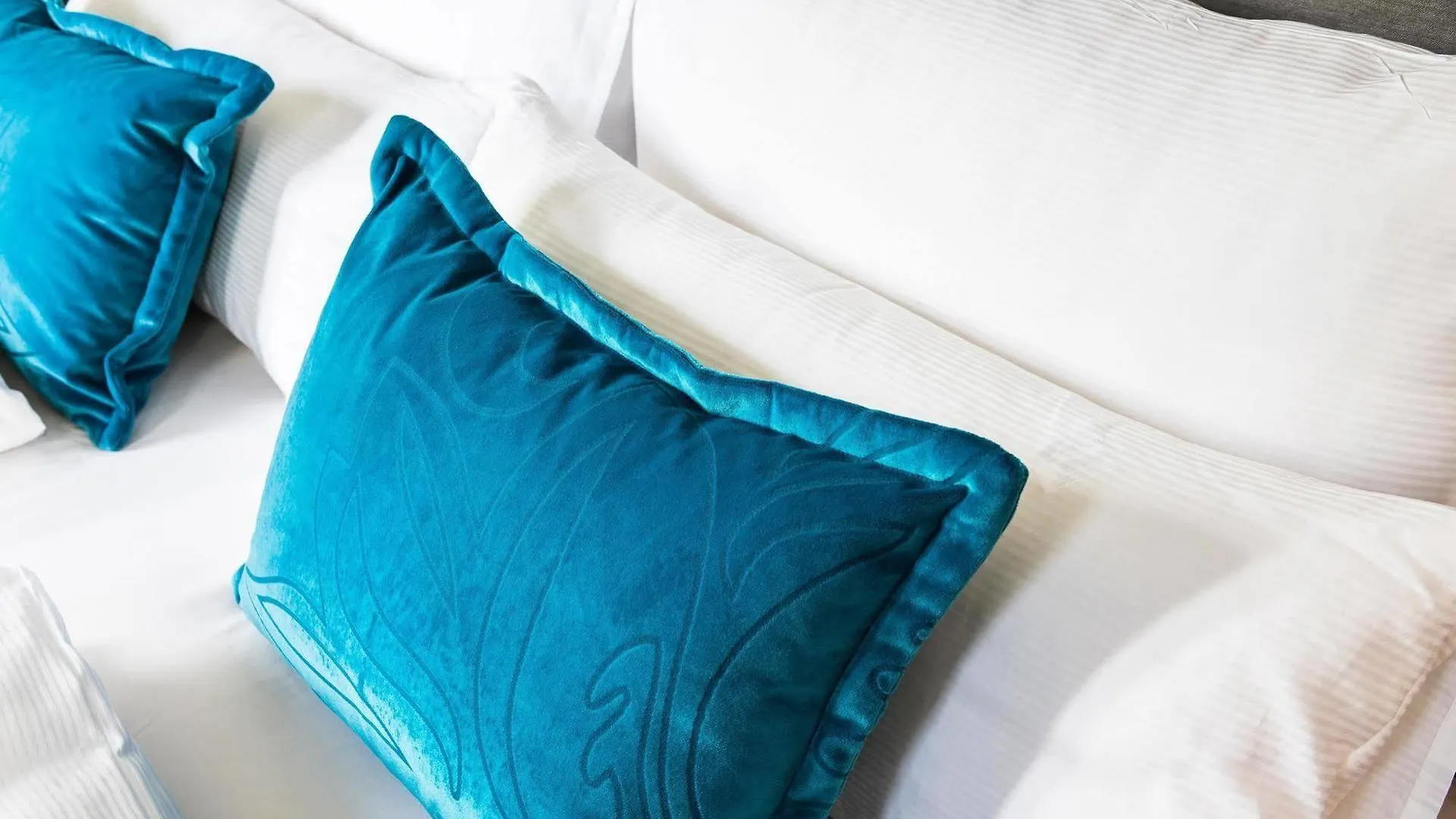 Motel One Wien-Staatsoper Отель
